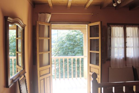7614 El Mortorio Asturias pueblo entero vistas montanas whole village mountain view salon balcon