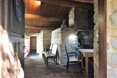 restaurante casa montana hotel venta stone house restaurant mountain for sale taramundi Asturias northern spain-5