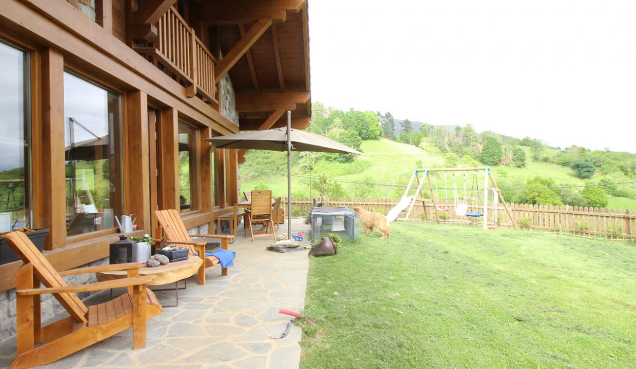 5449 casa tarano chalet lujo madera sostenible vistas picos cerca cangas onis mountain views wooden sustainable luxury house terraza