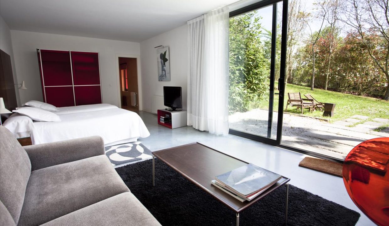 031 hotel casa jardin se vende for sale costa coast Pereda Llanes Asturias Northern Spain (1280x768)