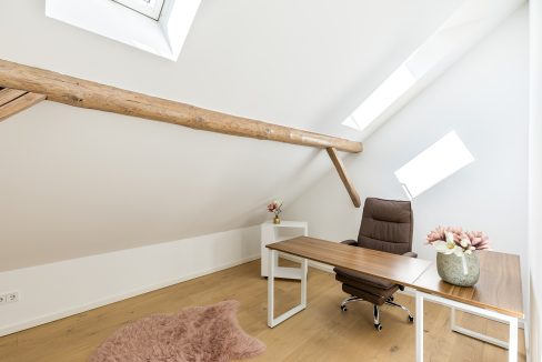REH Liesl-Karlstadt-Str. 8 b-15